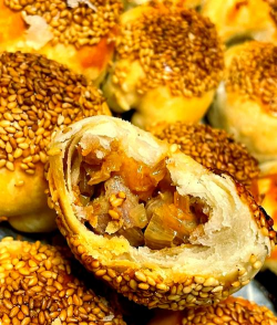 棋子烧饼_棋子烧饼的制作方法_河北特色小吃 棋子烧饼_棋子烧饼的制作方法_河北特色小吃