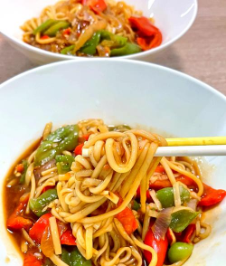 拉条子_拉条子的制作方法_新疆特色小吃 拉条子_拉条子的制作方法_新疆特色小吃