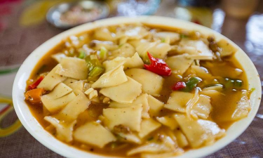 尕面片_尕面片的制作方法_青海特色小吃 尕面片_尕面片的制作方法_青海特色小吃