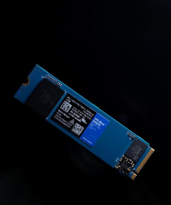 效能高出10倍！英伟达、SK海力士共同开发AI专用固态硬盘